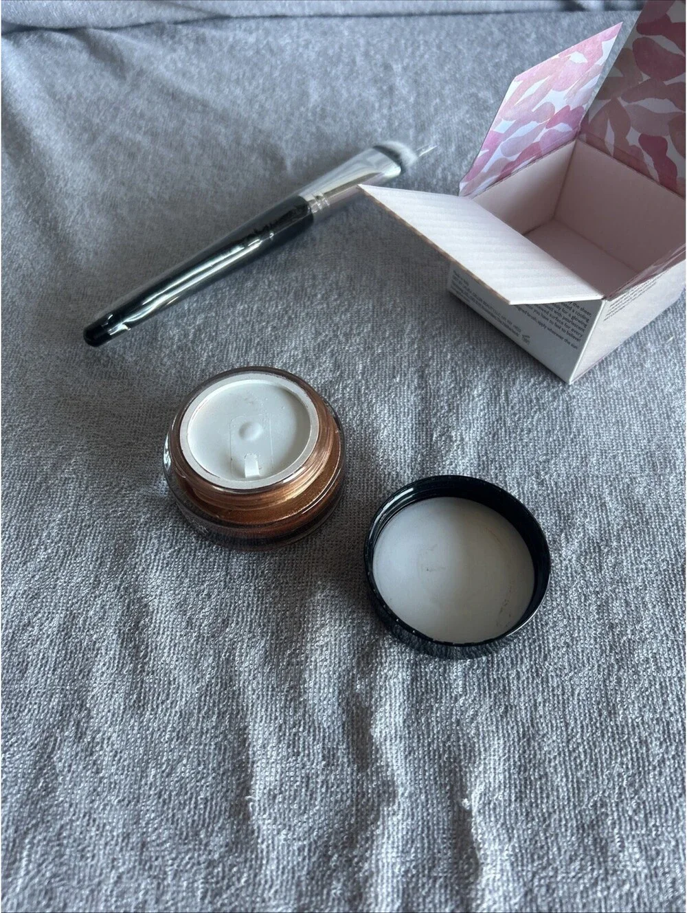 Laura Geller Water Color Illuminating Gel With Brush